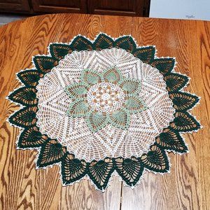 Vintage Style Hand Crafted 30" Double Row Pineapple greens  & white doily.